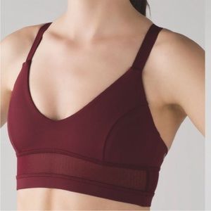Lululemon Body Con Sports Bra
